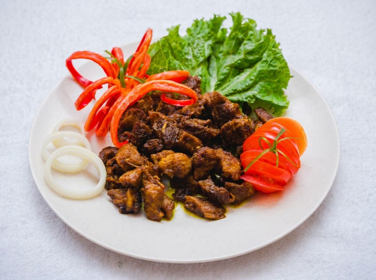 Daging Goreng Kunyit  di Warung Pak Mat Kelantan